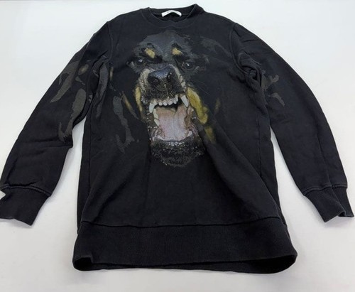 Givenchy paris rottweiler - givenchy, dog