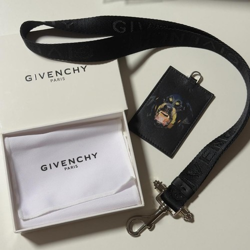 Givenchy rottweiler card - givenchy,